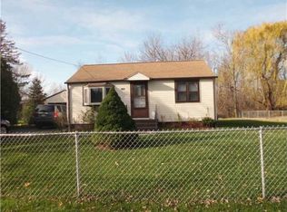 4046 Woodlawn Ave, Blasdell, NY 14219