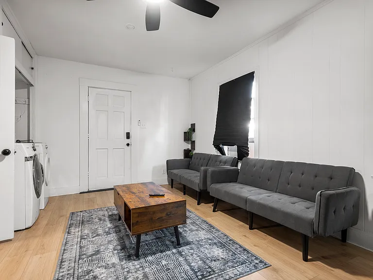 2807 Breeze Ter — Photo 15