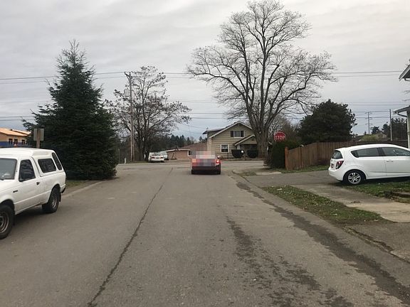 4th image of 1518 83rd Street Ct E