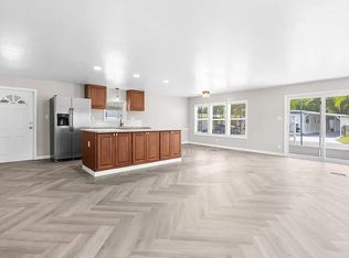 5139 Moon St, Zephyrhills, FL 33541