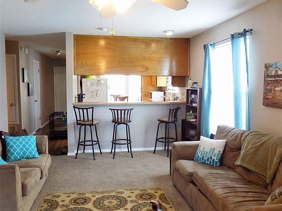 5th image of 1500 E Johnson Ave APT 211