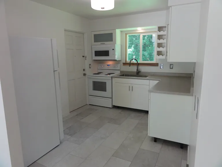 706 Madison Pl #706 — Photo 5