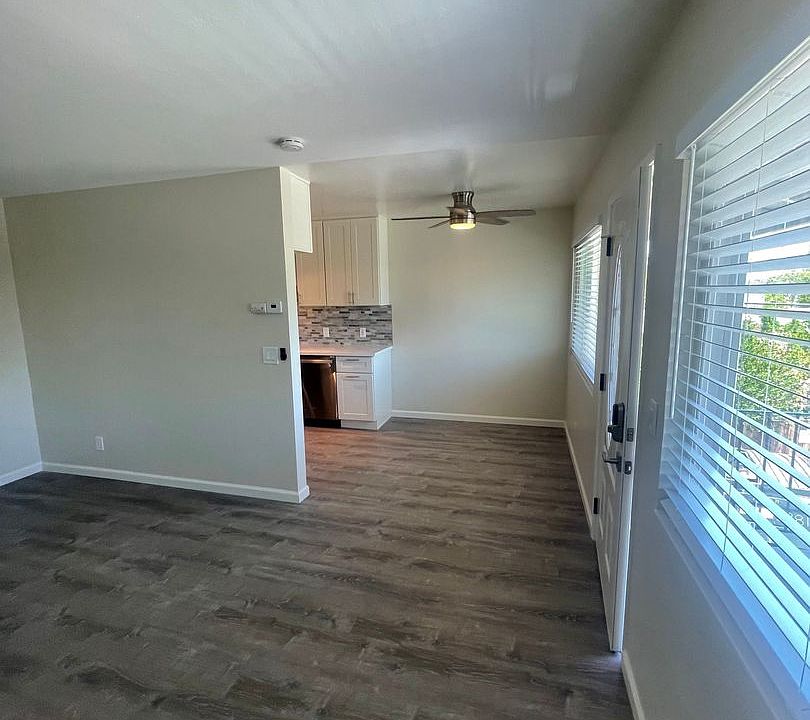 1st image of 3381 Monroe St #6