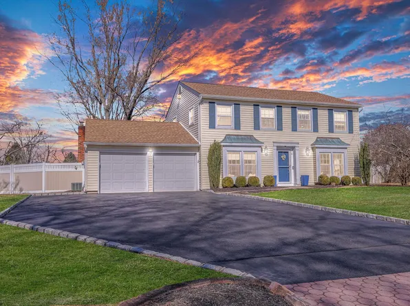 4 Westwood Avenue, Stony Brook, NY 11790