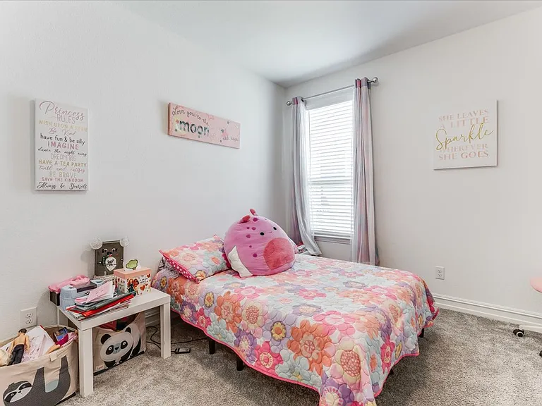 1304 Starling St — Photo 24