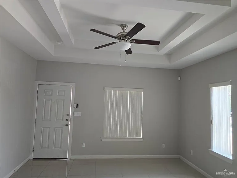 900 E La Cantera Ave #3 — Photo 12