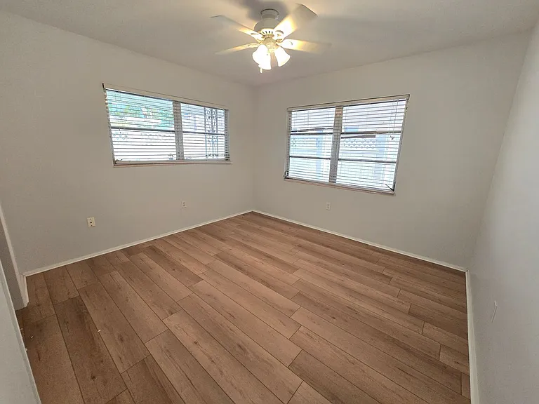 505 Manatee Ct. — Photo 12