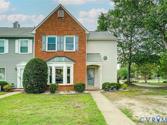 2nd image of 2221 High Bush Cir