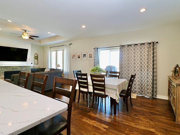 4th image of 8261 Ginger Dr