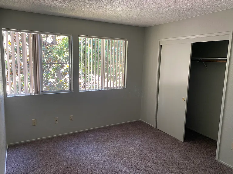 1131 S Russell Ave #22 — Photo 5