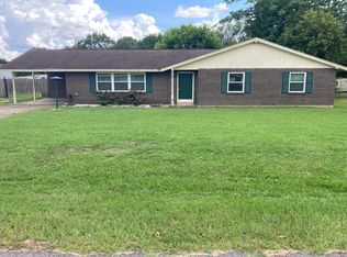 5160 Sycamore Dr, Millbrook, AL 36054