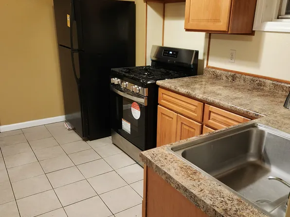 56 Rutgers Avenue image 1 of 7