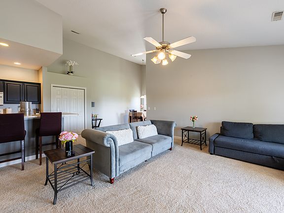 5th image of 3606 Thornhill Dr #0