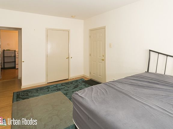 2nd image of 5744 N Winthrop Ave APT 106
