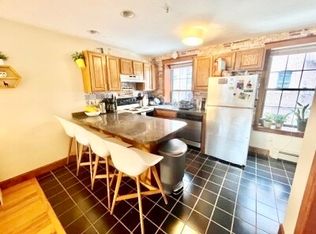 20 Thacher St #3, Boston, MA 02113