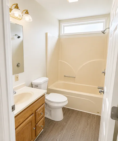 410 Donna Ln #410 — Photo 8