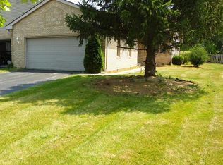 9243 Clark Pl, Crown Point, IN 46307