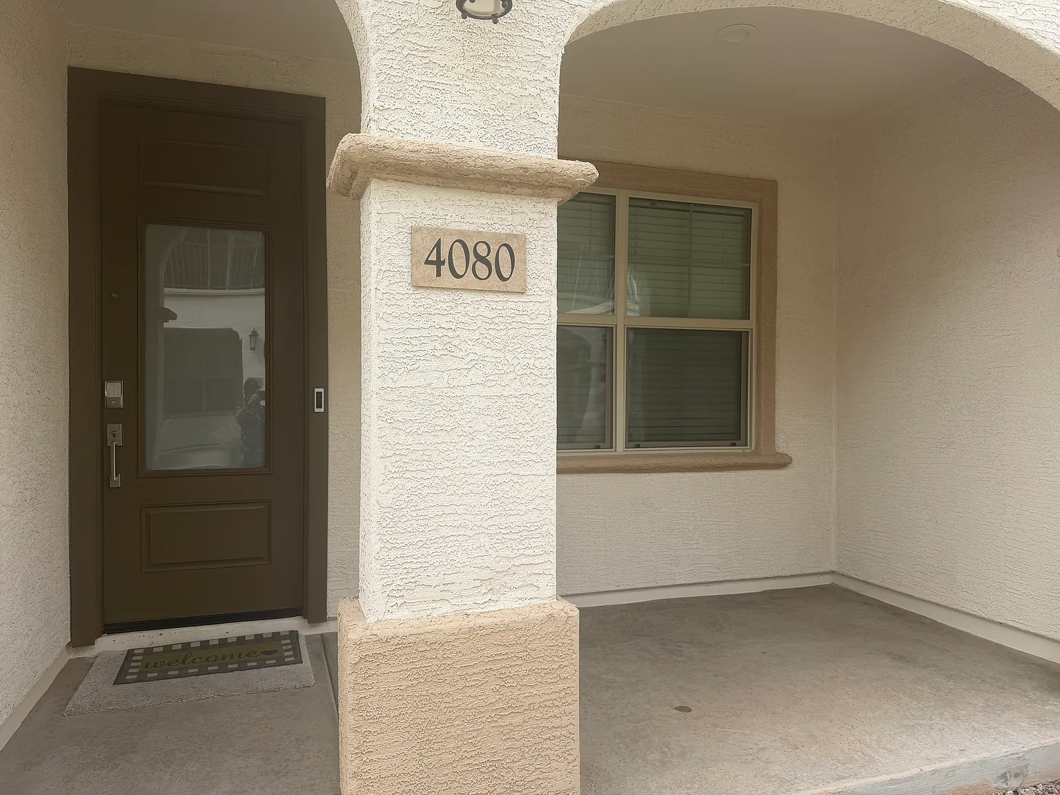 3 bed, 1312 sqft, $2,500 — Photo 2