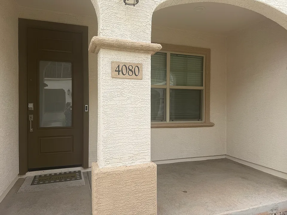 4080 E Amoroso Dr