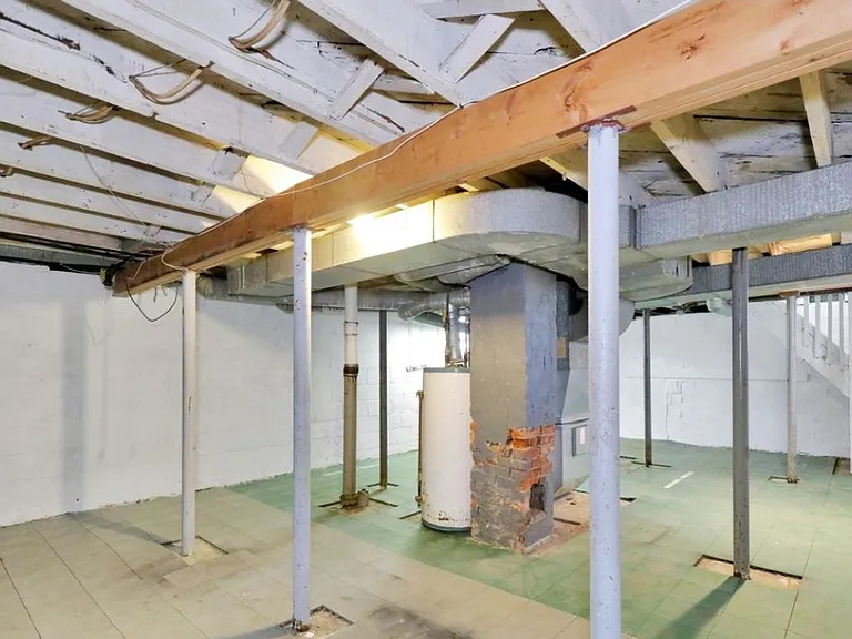 1404 Linval St — Photo 18