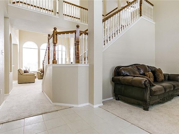 5th image of 1616 Endicott Dr