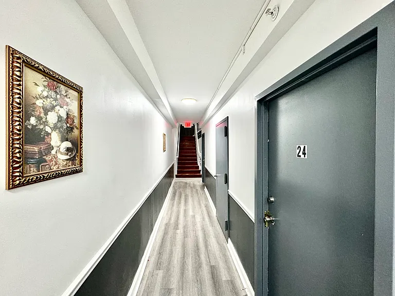 20 N 40th St #34 — Photo 13