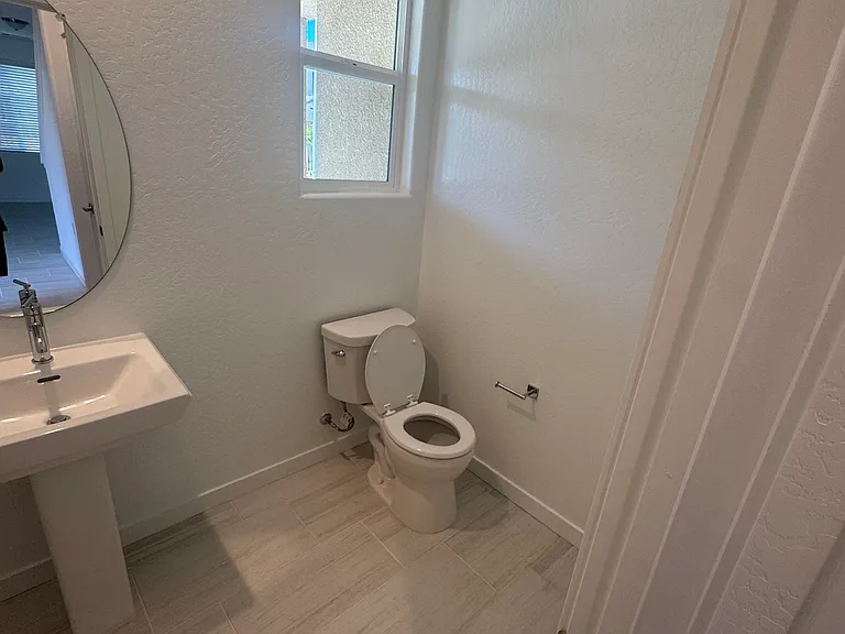 2933 E Veleta Dr — Photo 7