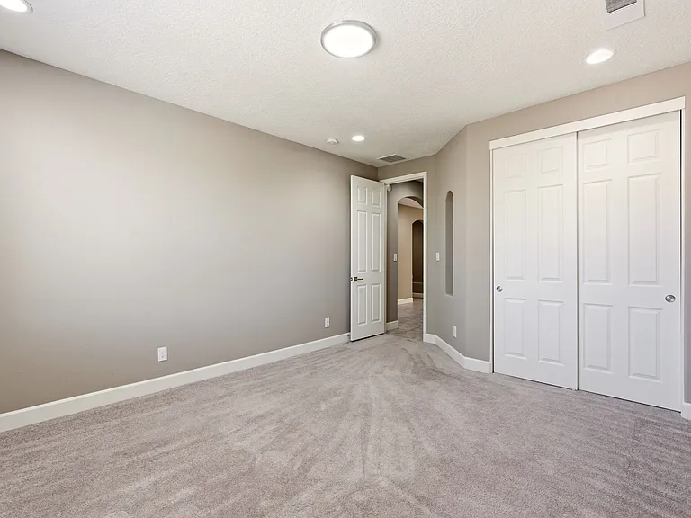 1504 Challedon Dr SE — Photo 25
