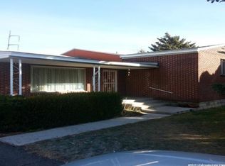 860 W Riley Cir, Salt Lake City, UT 84104