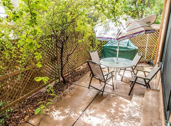 3rd image of 6201 Valley Circle Blvd Unit 1