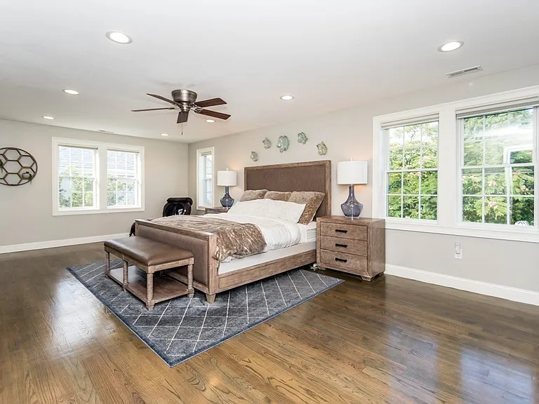 85 Oak St #1 — Photo 18