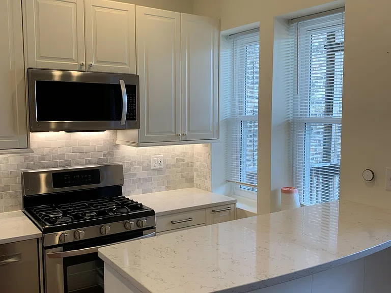 3138 N Clifton Ave #3 — Photo 13
