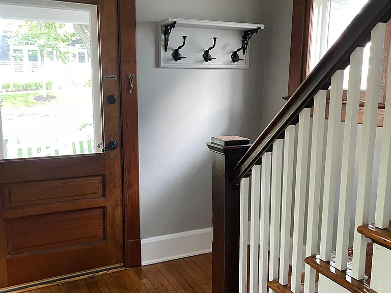 419 N Ashley St — Photo 3