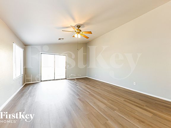 3rd image of 17750 N White Horse Trl