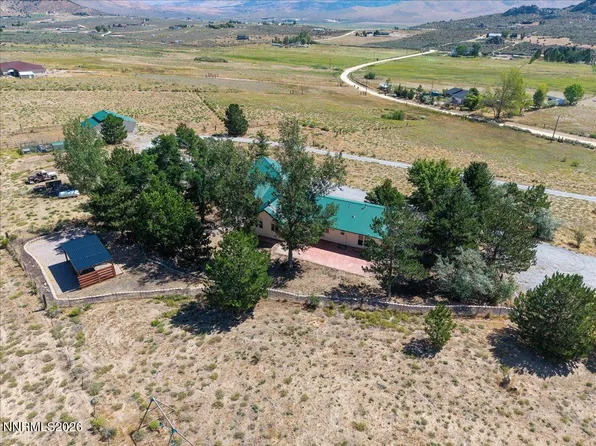 905 Thoroughbred Cir, Reno, NV 89508