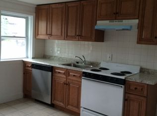 1 Mitchell Rd #2, Billerica, MA 01821