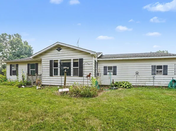 71026 Miller Rd, Sturgis, MI 49091