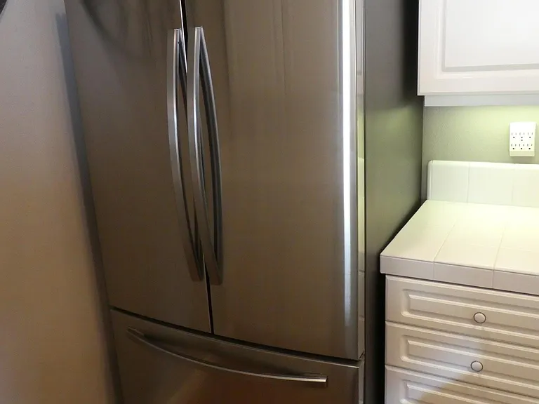 1951 Ofarrell St #100 — Photo 17