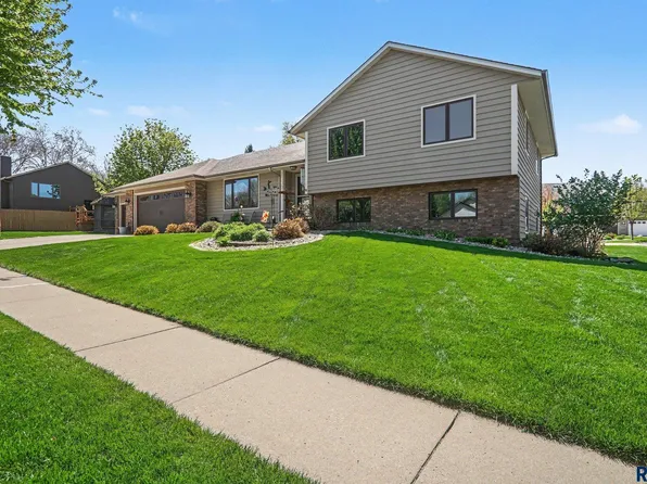 3301 E Marson Dr, Sioux Falls, SD 57103