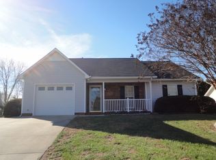 1738 Ammons Dr, Clemmons, NC 27012