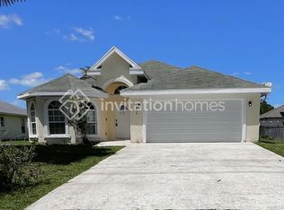 1835 SW Dalmatian Ave, Port Saint Lucie, FL 34953