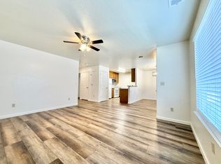 434 E Alameda St APT 103, Manteca, CA 95336