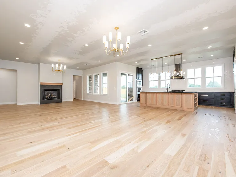 2920 Edgefield Ln — Photo 16