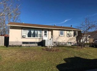 712 N 3rd Ave, Fox Creek, AB T0H1P0