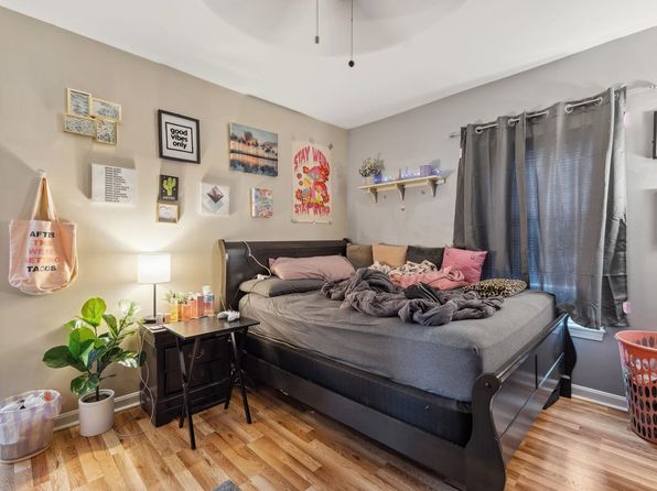 manchester-new-hampshire-95345048 picture