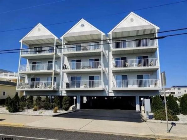 3901 Ocean Ave APT 2
