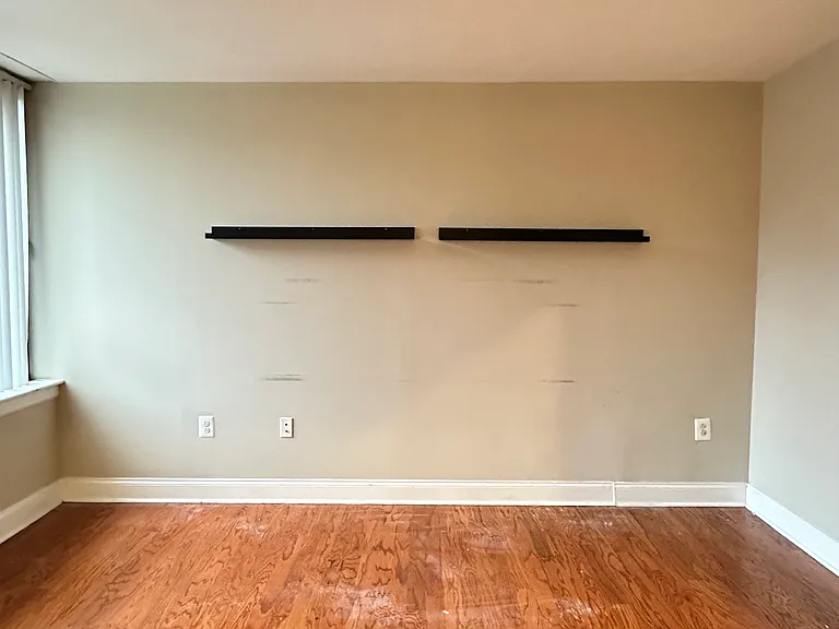 125 N 4th St #306 — Photo 10