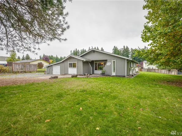 209 Jensen Ln, Eatonville, WA 98328