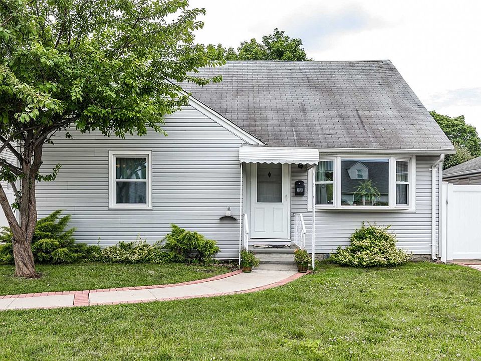 1st image of 59 Virginia Ave
