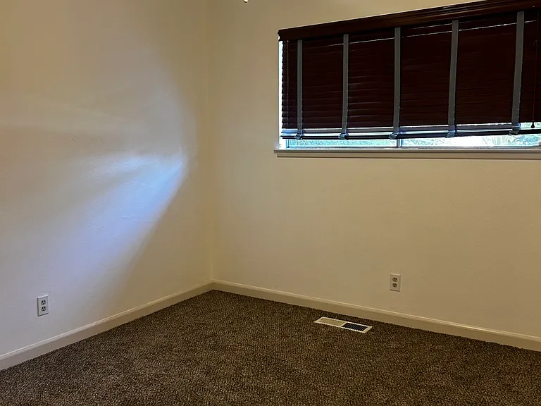 6515 N Orchard St — Photo 14